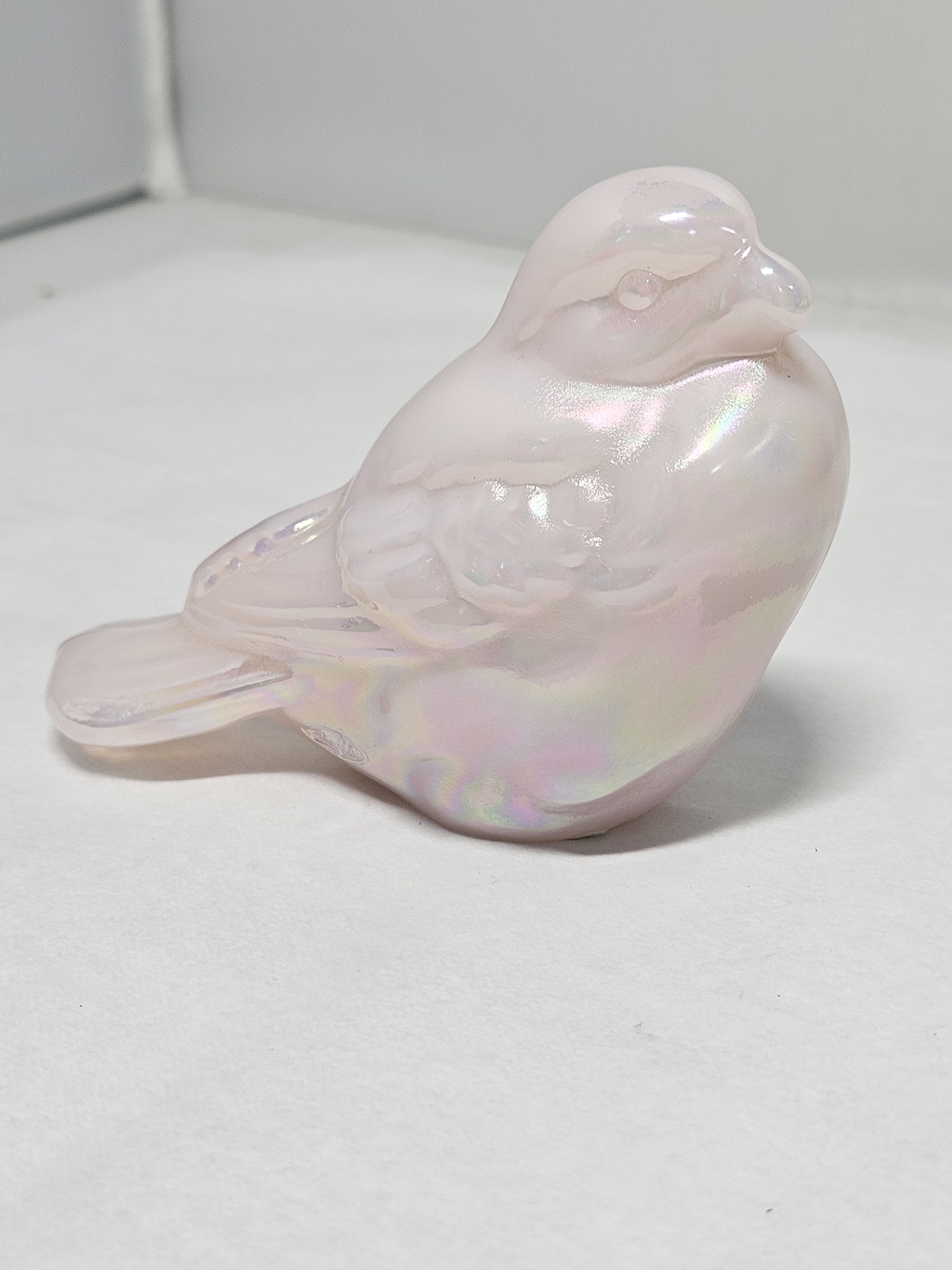 Vintage Fenton Art Glass Iridescent Pink Decorative Bird Figurine Figure